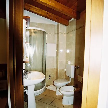 Il Grappolo D' Oro Guest house Arba